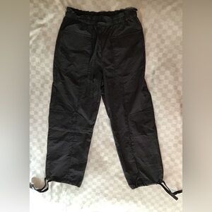 Sans Souci Women’s Nylon Parachute Cargo pants black size M